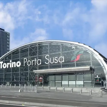 Bertola Center Porta Susa Διαμέρισμα